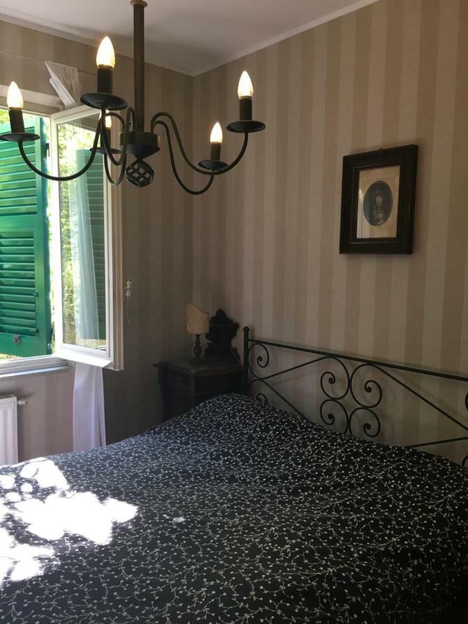 Il Nido Della Rondine Bed & Breakfast Leivi Exterior foto